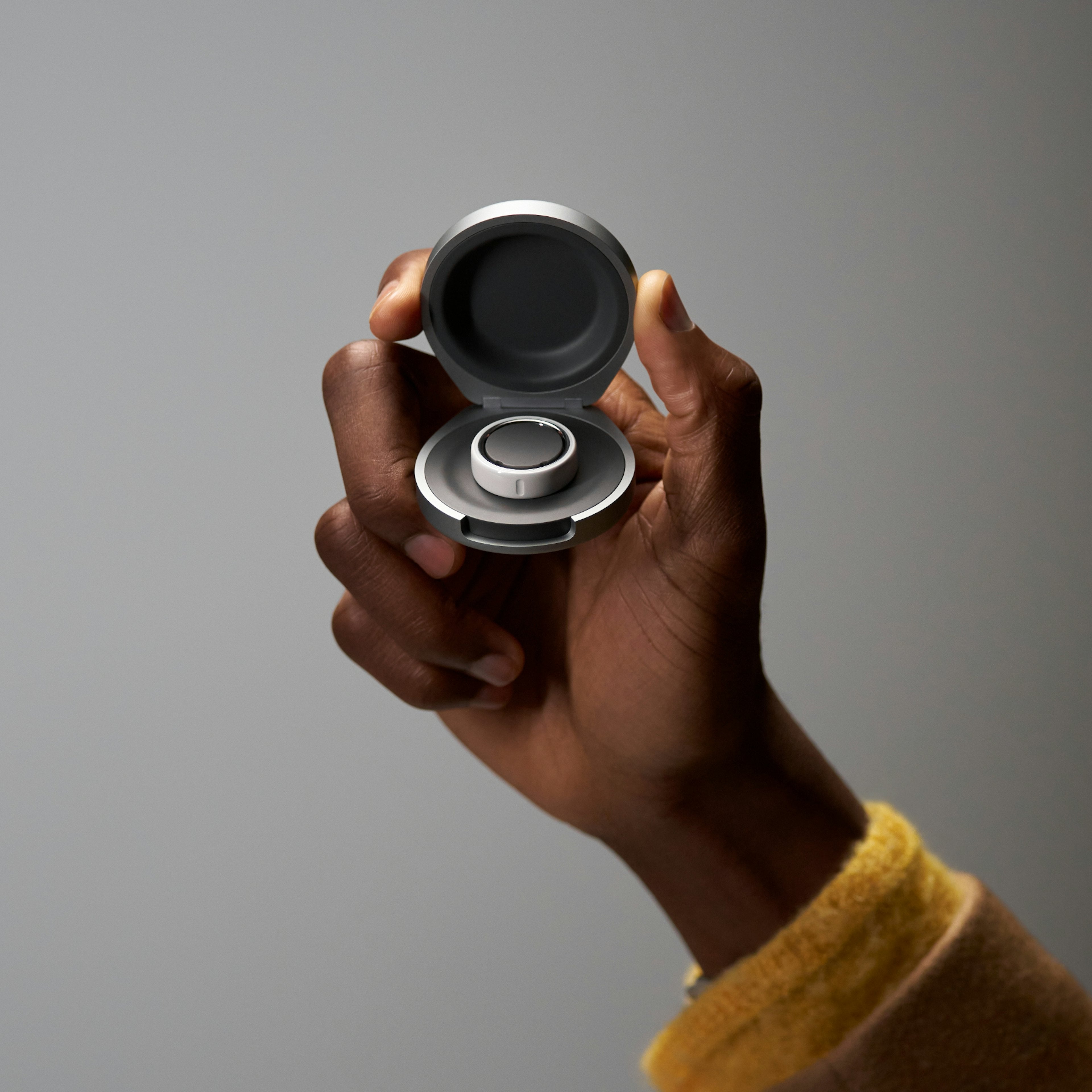 Oura Ring 4 Charging Case